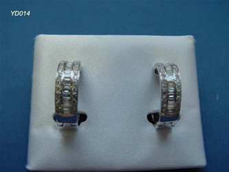 pendientes con brillantes joyas personalizadas