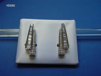 pendientes con brillantes joyas personalizadas