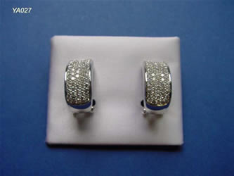 pendientes con brillantes joyas personalizadas