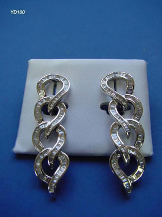 pendientes con brillantes joyas personalizadas
