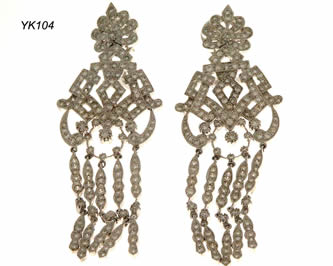 pendientes con brillantes joyas personalizadas