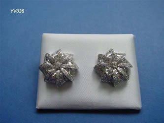 pendientes con brillantes joyas personalizadas