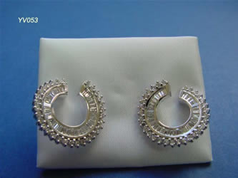 pendientes con brillantes joyas personalizadas