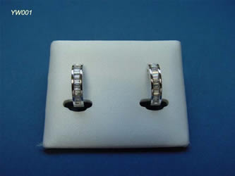 pendientes con brillantes joyas personalizadas