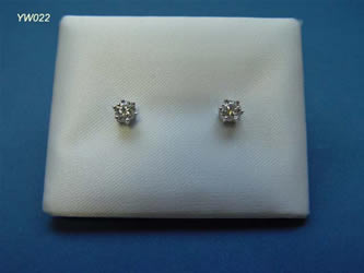 pendientes con brillantes joyas personalizadas