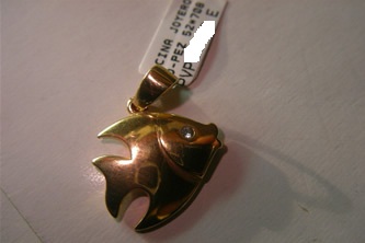 colgante pez