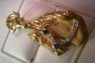 colgante caballo