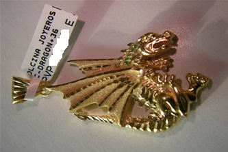 colgante dragon