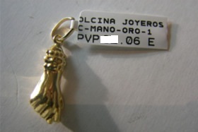 colgante mano