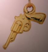 colgante pistola