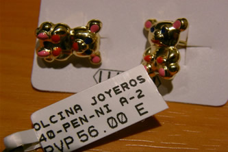 pendientes niña