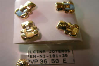 pendientes niña
